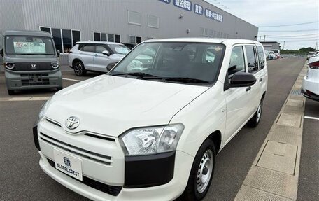 Toyota Probox I, 2022 год, 840 000 рублей, 2 фотография