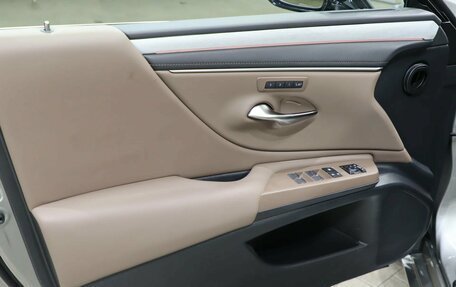 Lexus ES VII, 2025 год, 5 590 000 рублей, 15 фотография