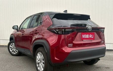 Toyota Yaris Cross, 2023 год, 1 650 000 рублей, 5 фотография