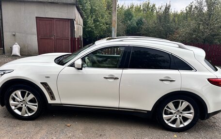 Infiniti FX II, 2012 год, 1 320 000 рублей, 4 фотография