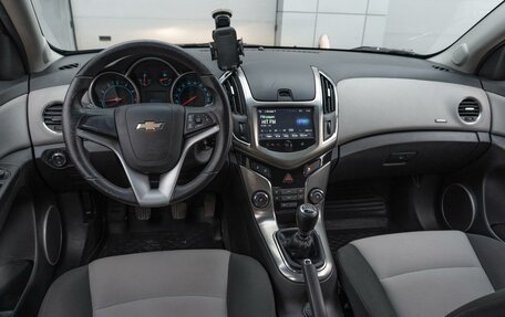 Chevrolet Cruze II, 2015 год, 969 000 рублей, 6 фотография
