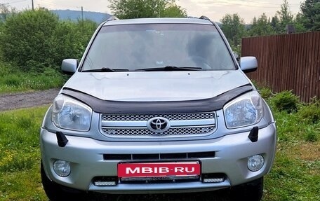 Toyota RAV4, 2003 год, 1 050 000 рублей, 3 фотография