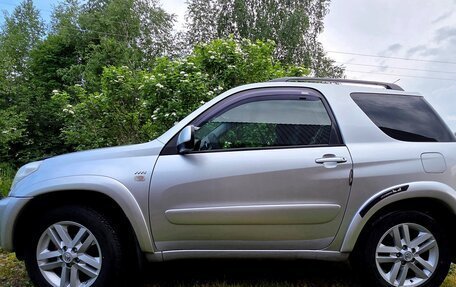 Toyota RAV4, 2003 год, 1 050 000 рублей, 9 фотография