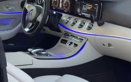 Mercedes-Benz E-Класс, 2017 год, 3 500 000 рублей, 3 фотография