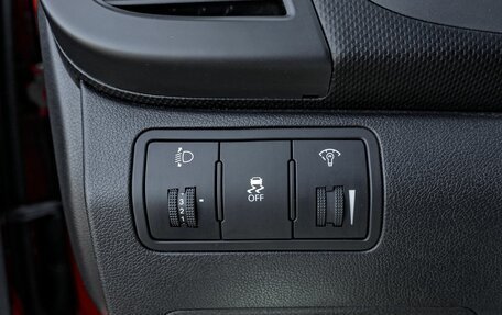 Hyundai Solaris II рестайлинг, 2011 год, 849 000 рублей, 22 фотография