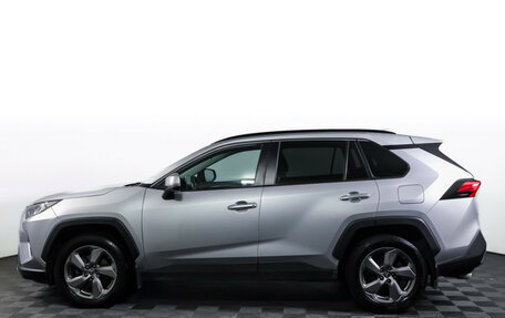 Toyota RAV4, 2020 год, 3 190 000 рублей, 8 фотография