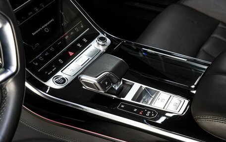 Audi A8, 2022 год, 7 659 000 рублей, 30 фотография