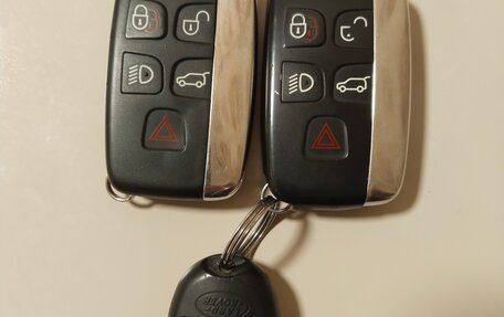 Land Rover Freelander II рестайлинг 2, 2014 год, 1 500 000 рублей, 22 фотография