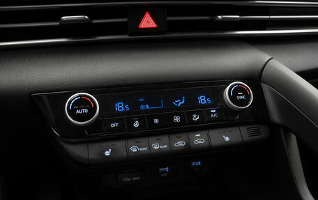 Hyundai Elantra, 2021 год, 2 075 000 рублей, 16 фотография