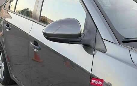Chevrolet Cruze II, 2010 год, 699 000 рублей, 4 фотография