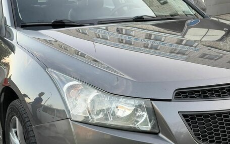 Chevrolet Cruze II, 2010 год, 699 000 рублей, 10 фотография