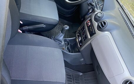 Renault Sandero I, 2012 год, 630 000 рублей, 13 фотография