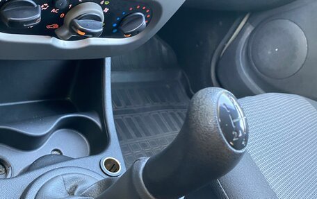 Renault Sandero I, 2012 год, 630 000 рублей, 17 фотография