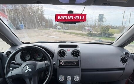 Mitsubishi Colt VI рестайлинг, 2005 год, 400 000 рублей, 4 фотография