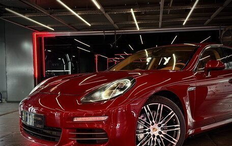 Porsche Panamera II рестайлинг, 2016 год, 3 900 000 рублей, 2 фотография