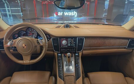 Porsche Panamera II рестайлинг, 2016 год, 3 900 000 рублей, 28 фотография