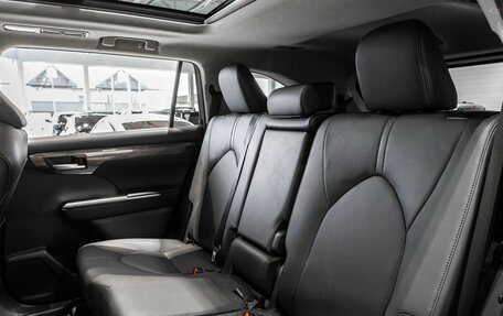 Toyota Highlander, 2026 год, 5 450 000 рублей, 23 фотография