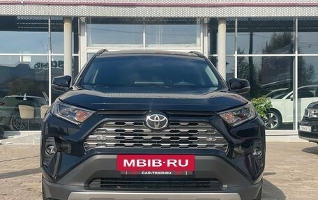Toyota RAV4, 2021 год, 3 100 000 рублей, 3 фотография