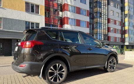Toyota RAV4, 2014 год, 2 100 000 рублей, 3 фотография