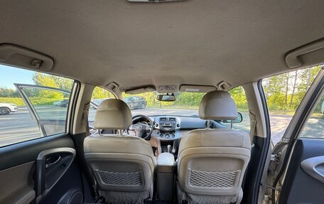 Toyota RAV4, 2006 год, 935 000 рублей, 14 фотография
