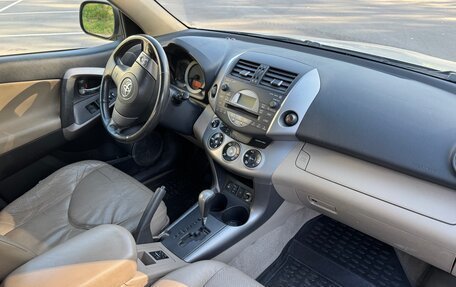 Toyota RAV4, 2006 год, 935 000 рублей, 25 фотография
