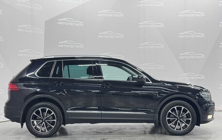 Volkswagen Tiguan II, 2017 год, 2 080 000 рублей, 6 фотография