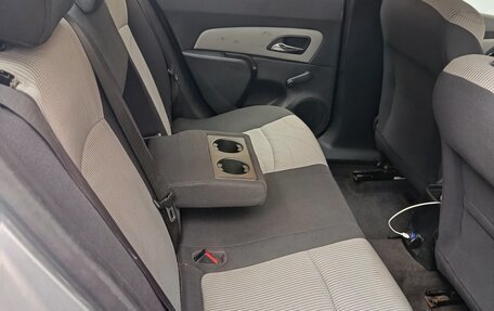 Chevrolet Cruze II, 2012 год, 800 000 рублей, 11 фотография
