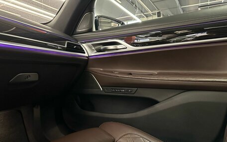 BMW 7 серия, 2019 год, 8 100 000 рублей, 22 фотография