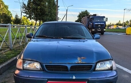 Toyota Carina, 2001 год, 120 000 рублей, 1 фотография