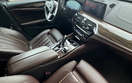 BMW 5 серия, 2020 год, 7 000 000 рублей, 31 фотография