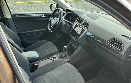 Volkswagen Tiguan II, 2019 год, 2 099 000 рублей, 11 фотография