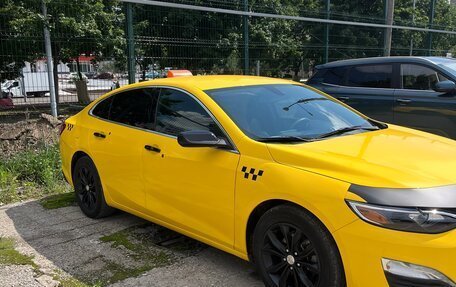 Chevrolet Malibu IX, 2021 год, 2 100 000 рублей, 3 фотография