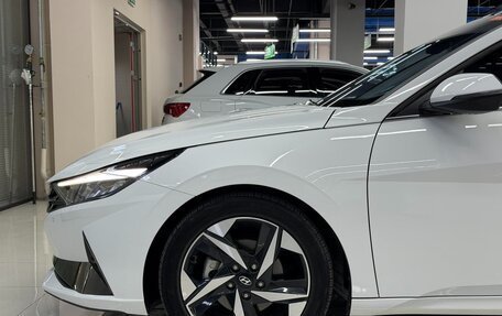 Hyundai Elantra, 2022 год, 1 400 000 рублей, 14 фотография