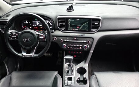 KIA Sportage IV рестайлинг, 2021 год, 1 900 000 рублей, 5 фотография