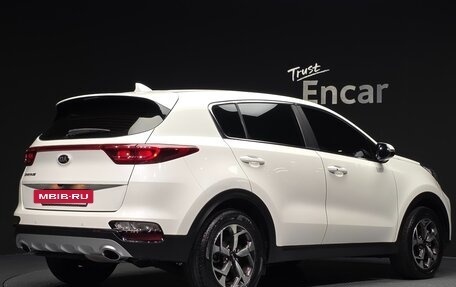 KIA Sportage IV рестайлинг, 2021 год, 1 900 000 рублей, 2 фотография
