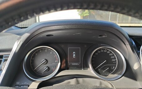 Toyota Camry, 2021 год, 2 350 000 рублей, 12 фотография