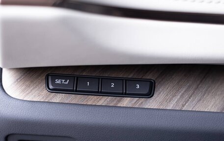 Lexus LM, 2024 год, 18 000 000 рублей, 21 фотография