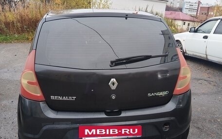 Renault Sandero I, 2011 год, 450 000 рублей, 2 фотография