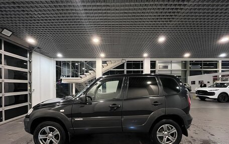 Chevrolet Niva I рестайлинг, 2018 год, 693 000 рублей, 6 фотография