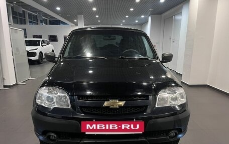 Chevrolet Niva I рестайлинг, 2018 год, 693 000 рублей, 8 фотография