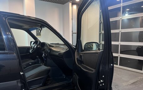 Chevrolet Niva I рестайлинг, 2018 год, 693 000 рублей, 24 фотография