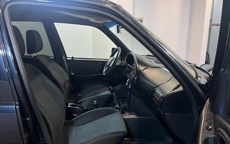 Chevrolet Niva I рестайлинг, 2018 год, 693 000 рублей, 26 фотография