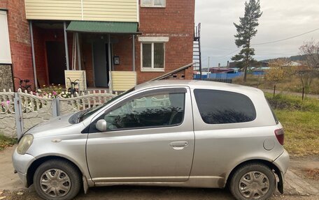 Toyota Vitz, 2001 год, 230 000 рублей, 2 фотография
