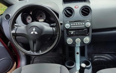 Mitsubishi Colt VI рестайлинг, 2006 год, 320 000 рублей, 7 фотография