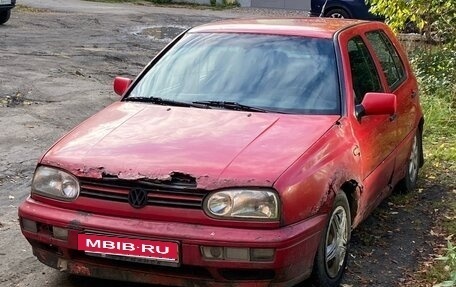 Volkswagen Golf III, 1997 год, 138 000 рублей, 2 фотография