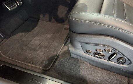 Porsche Cayenne, 2026 год, 25 750 000 рублей, 23 фотография