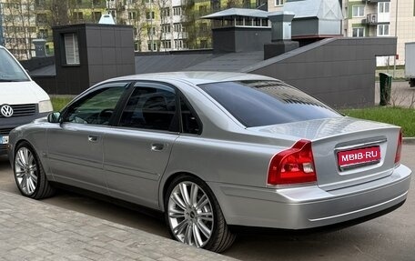 Volvo S80 II рестайлинг 2, 2004 год, 520 000 рублей, 1 фотография