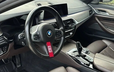 BMW 5 серия, 2018 год, 4 700 000 рублей, 6 фотография
