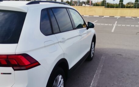 Volkswagen Tiguan II, 2019 год, 2 070 000 рублей, 5 фотография