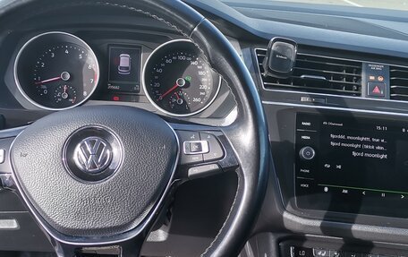 Volkswagen Tiguan II, 2019 год, 2 070 000 рублей, 14 фотография